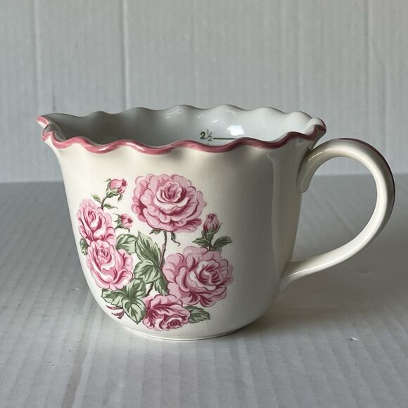 VTG Victorian Garden By MANN MCMLXXXII Hand Painted Ceramic 2.5 Measuring Cup - Picture 2 of 14